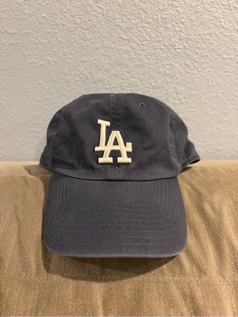 Los Angeles Baseball Cap - Navy with White LA Logo - Picture 2 of 4